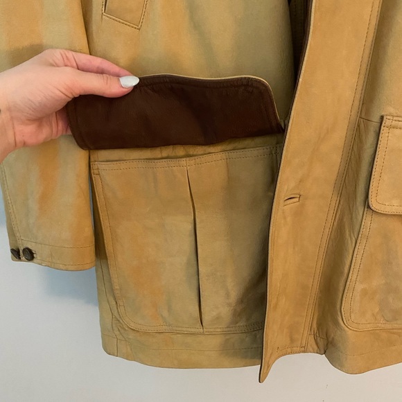 ☀️ Golden Bear • Suede Jacket - Picture 5 of 8